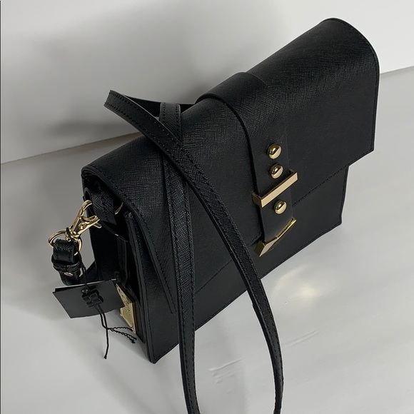 Badgley Mischka Black Crossbody Gold Hardware - Picture 8 of 8